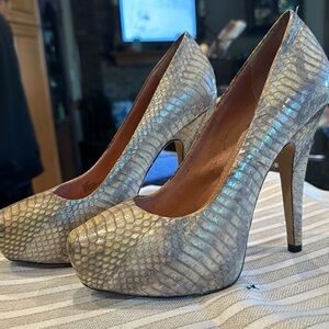 Vince Camuto Artificial Snake Skin Heels